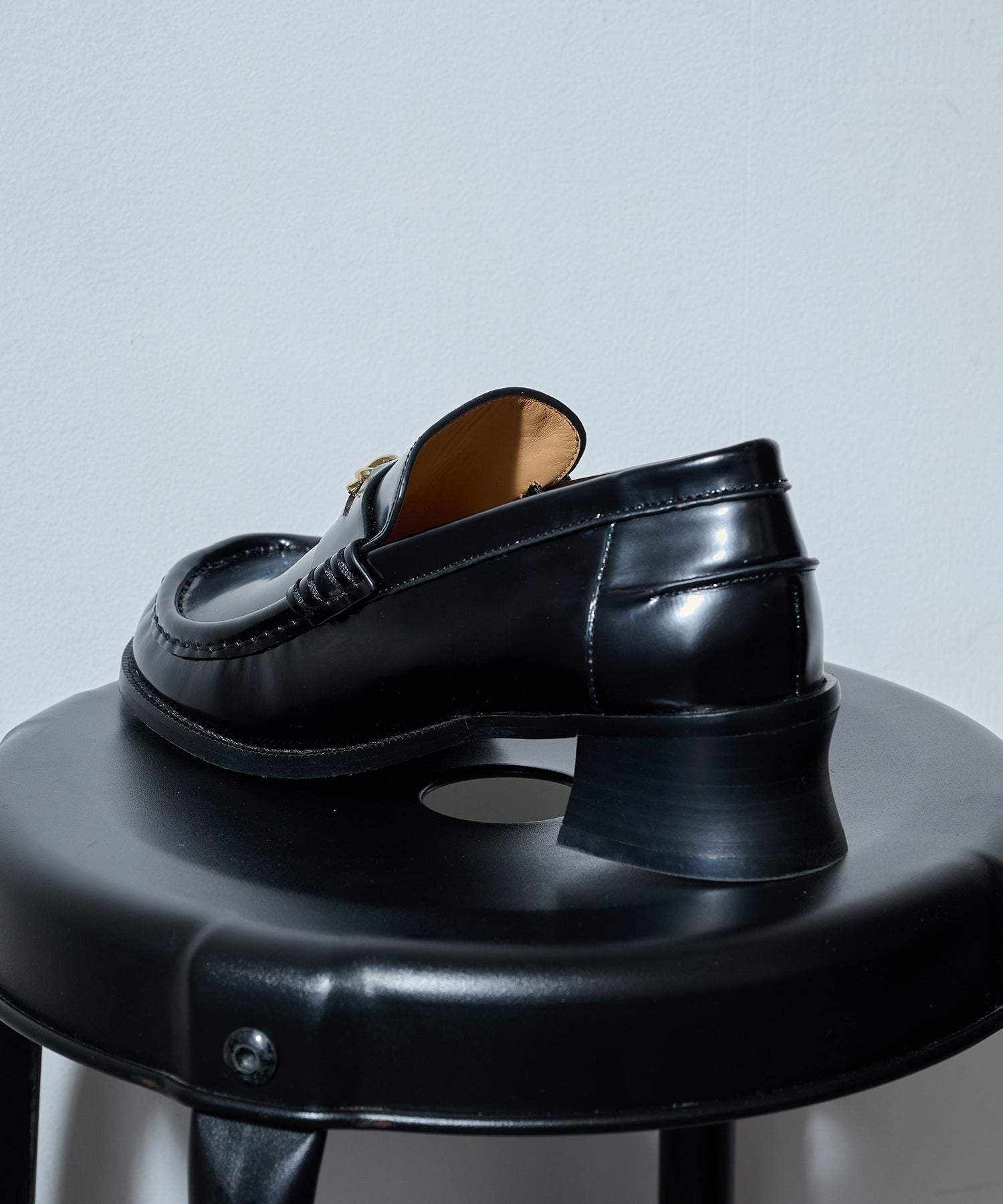 アルム ALM. DYNA LEATHER LOAFERS AL113 （ブラック） ブラック
