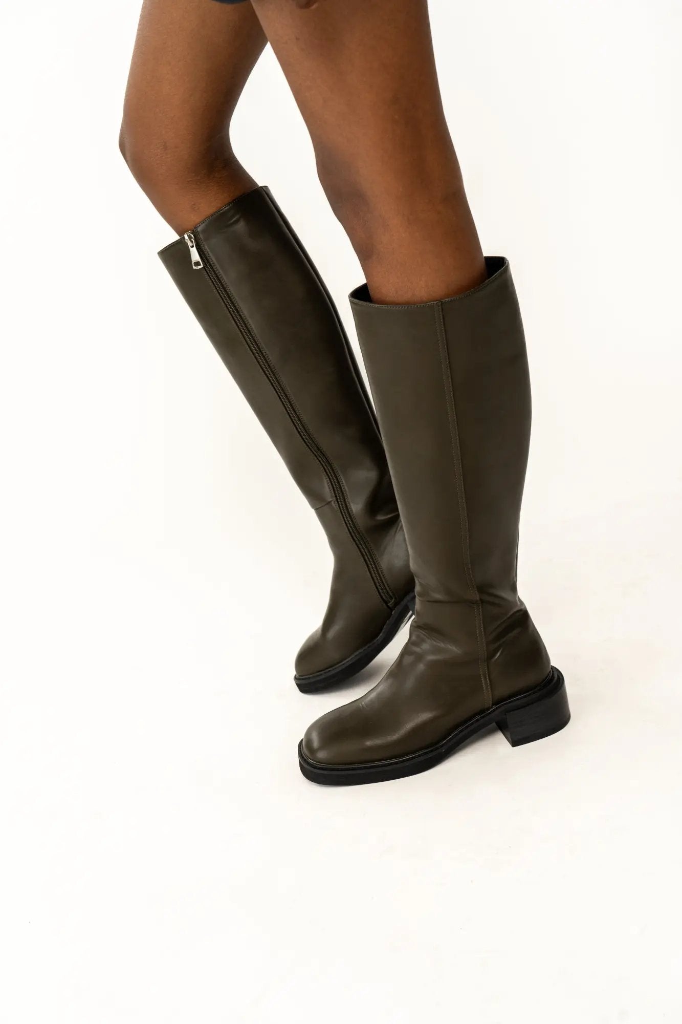 EREBUS LEATHER LONG