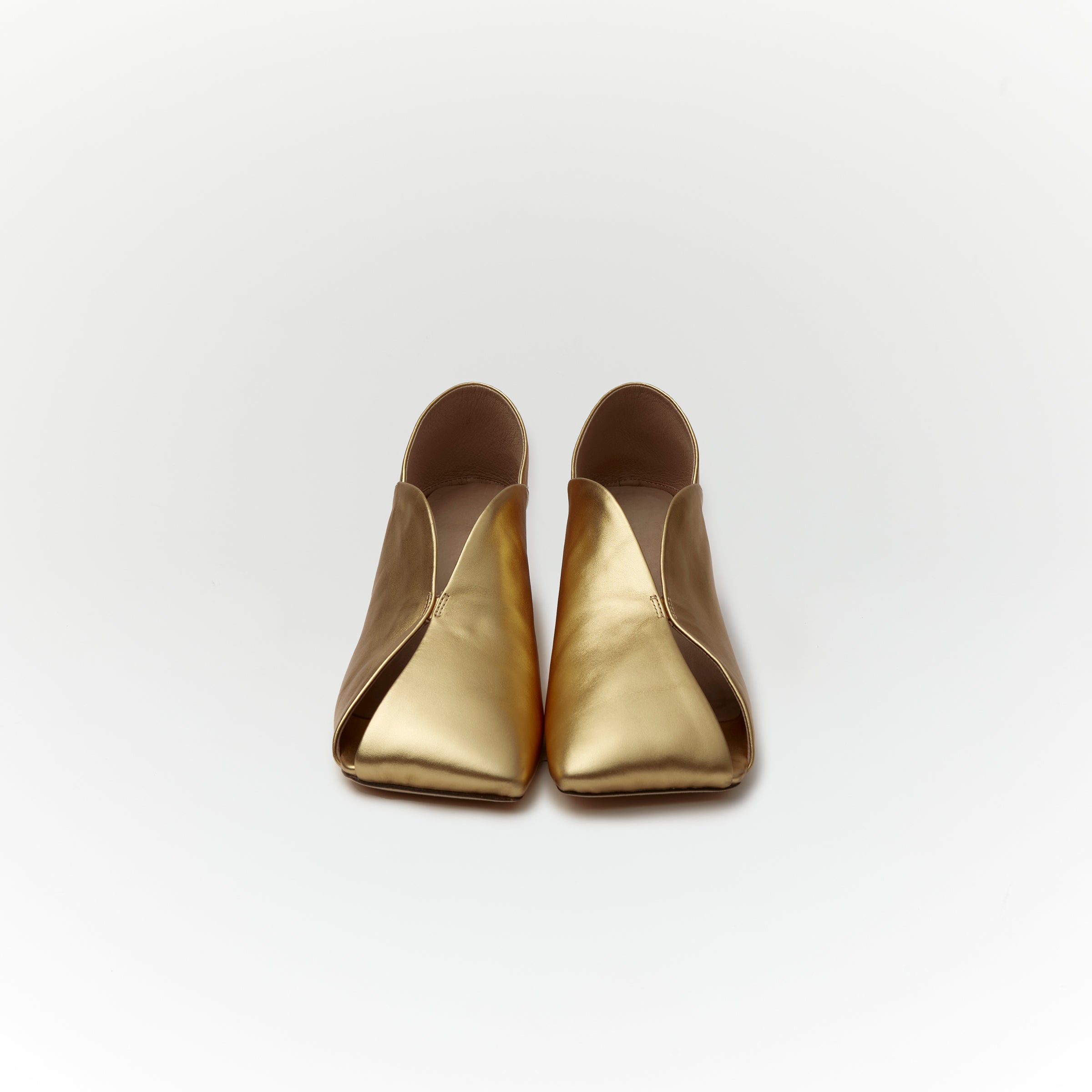 ERIN LEATHER PUMPS