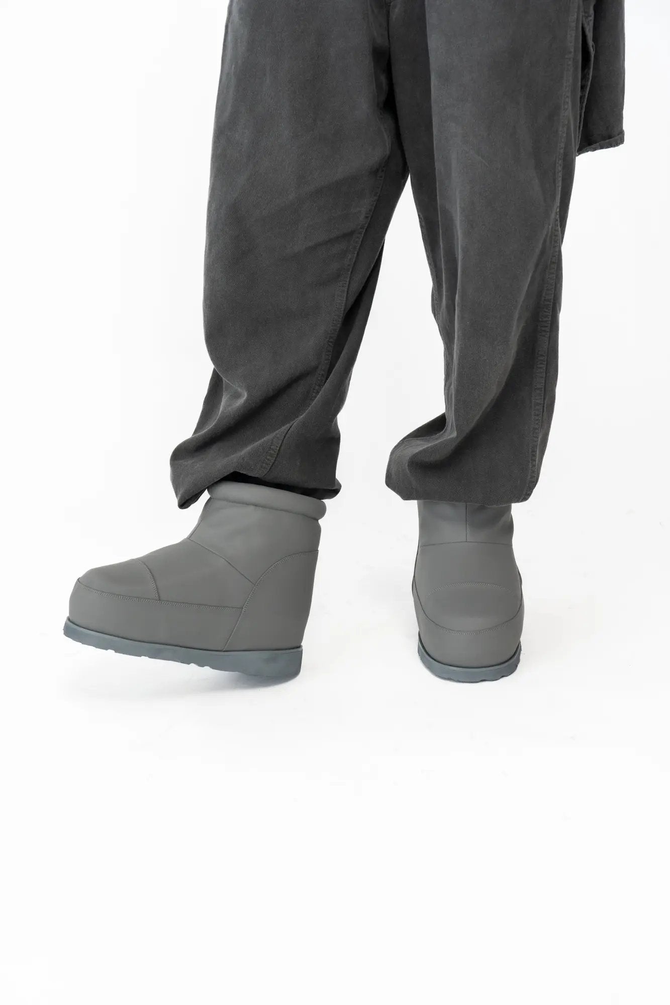 MOZU LEATHER BOOTS