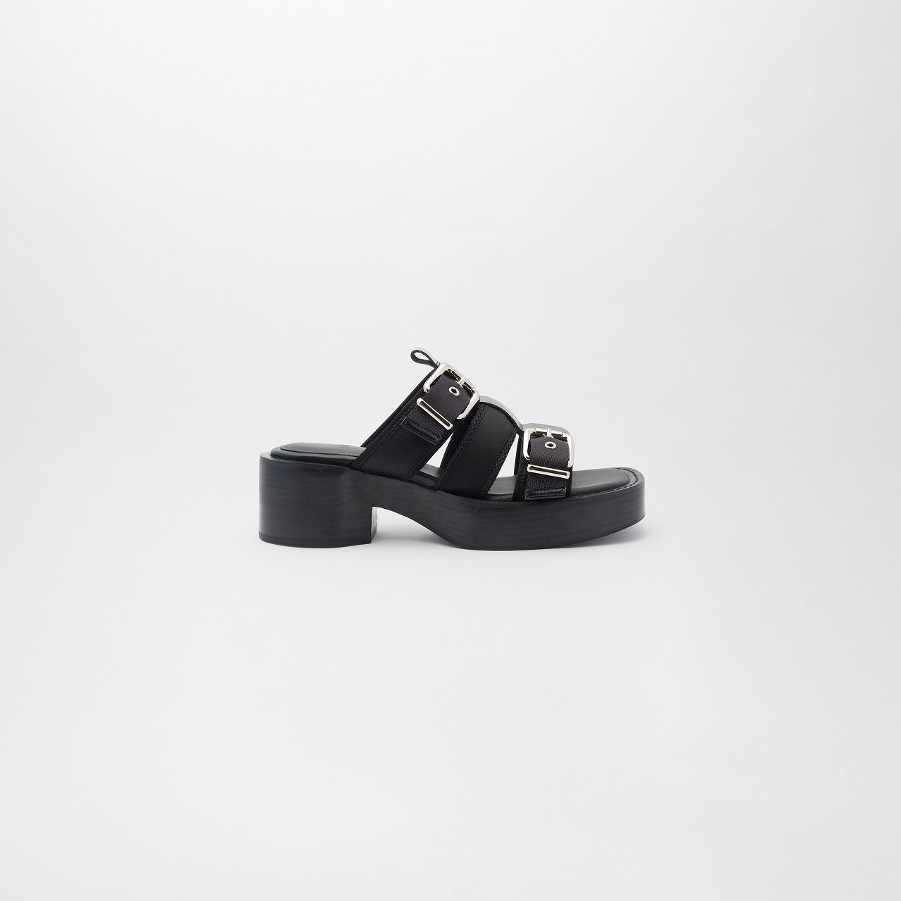 VEGA LEATHER SANDALS