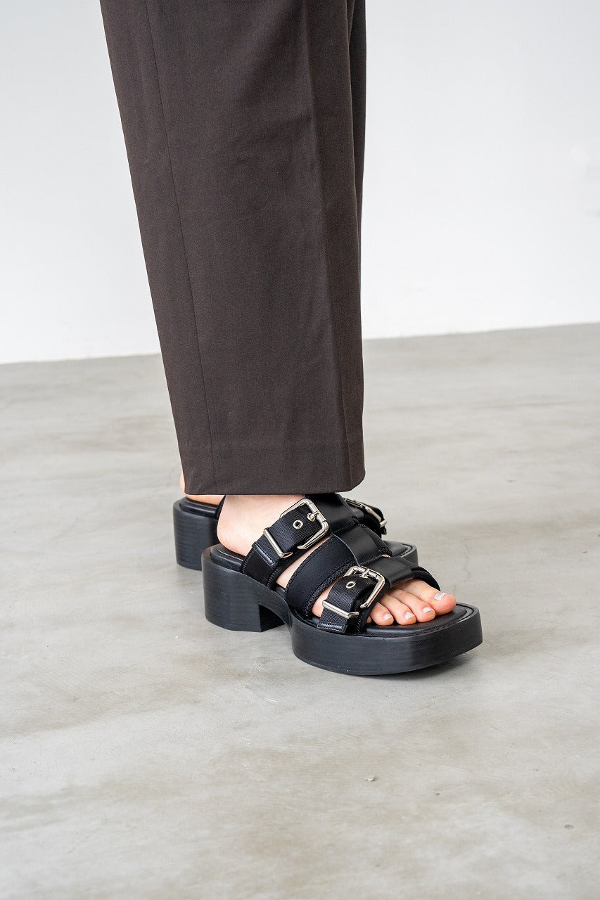 VEGA LEATHER SANDALS