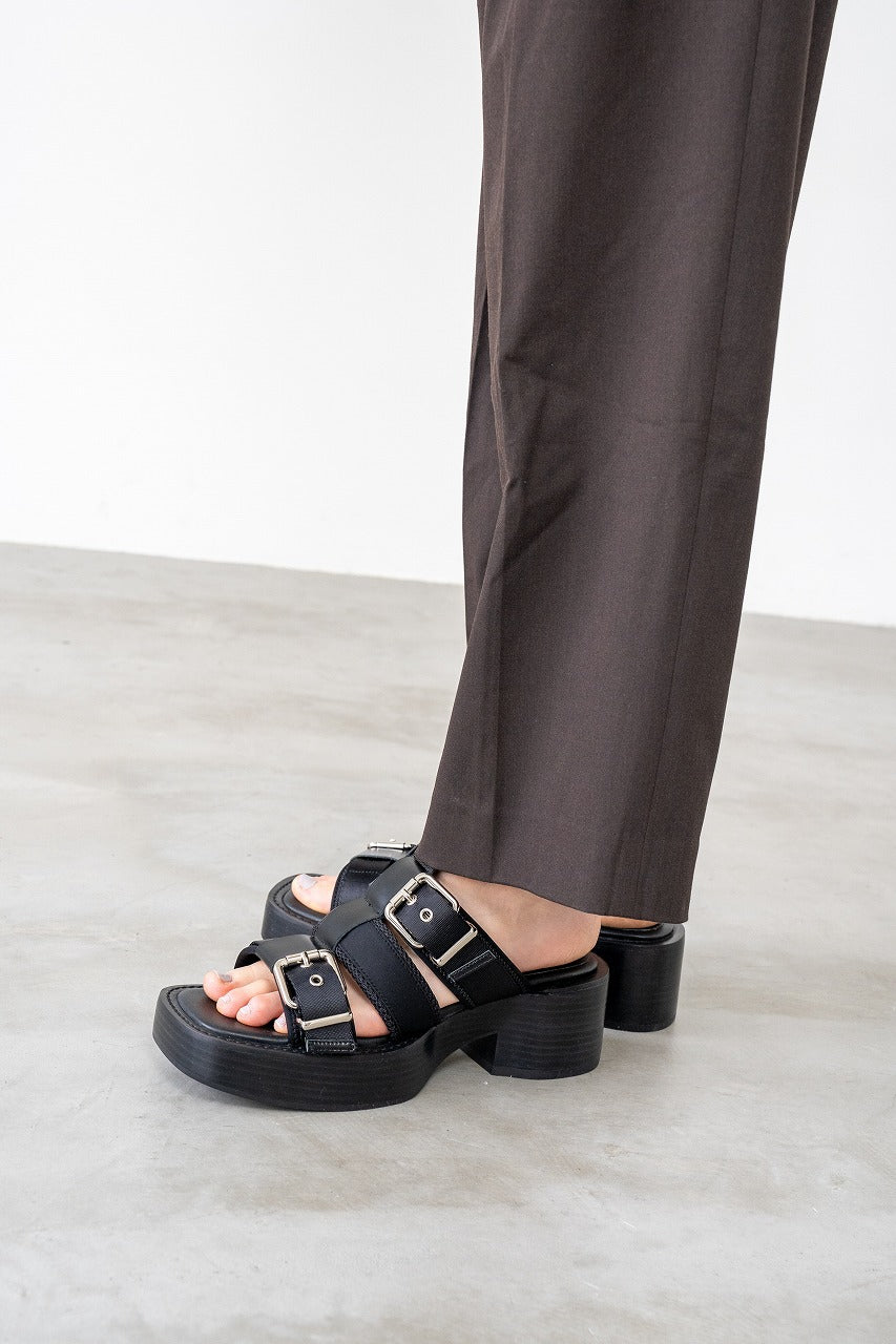 VEGA LEATHER SANDALS