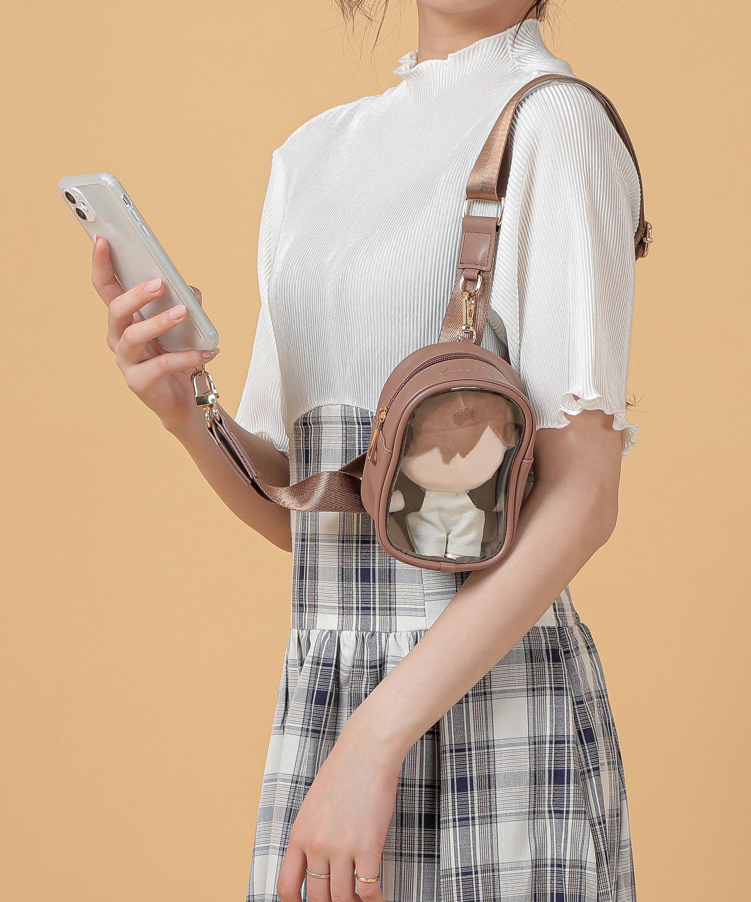 アルトローズ ALTROSE ぬいポーチ付き スマホショルダー スマホ ベルト ぬいポーチ ぬいバッグ ぬい ぬいぐるみ 収納 オタ活 推し活 推し （ブラウン） ブラウン