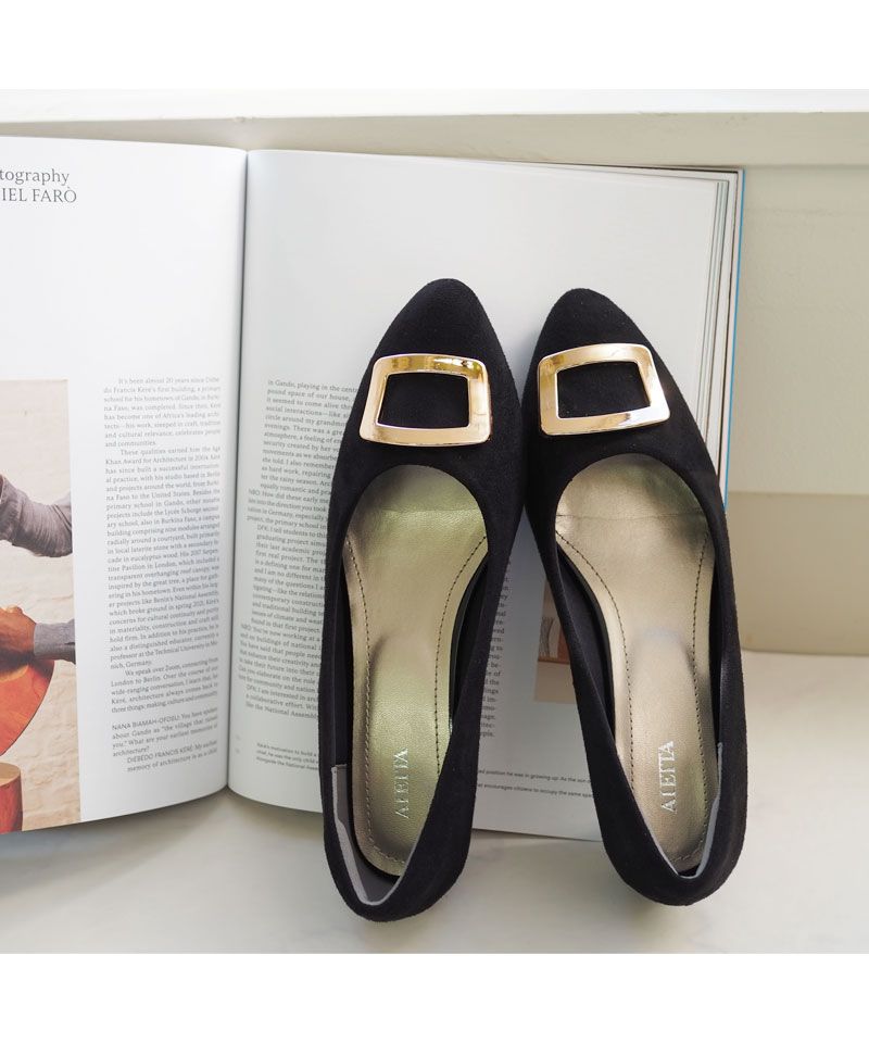 アレッタ ALETTA パンプス ローヒール 黒 ブラック 痛くない 幅広 走れる アーモンドトゥ 3cmヒール ぺたんこ ベージュ 春 夏 秋 冬 外反拇趾 甲高 リクルート ポイン
