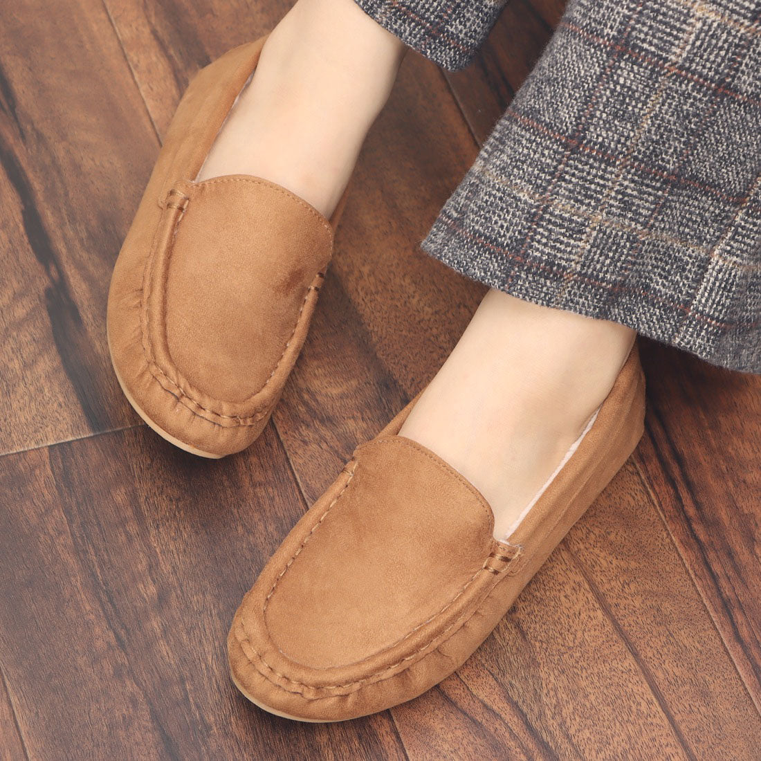 アレッタ ALETTA Lirio blanco フェイクファー モカシンカジュアルシューズ