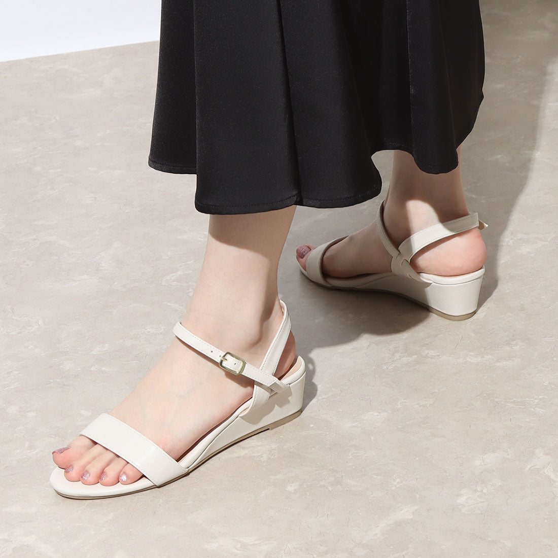 アレッタ ALETTA 華奢ストラップ ウェッジサンダル