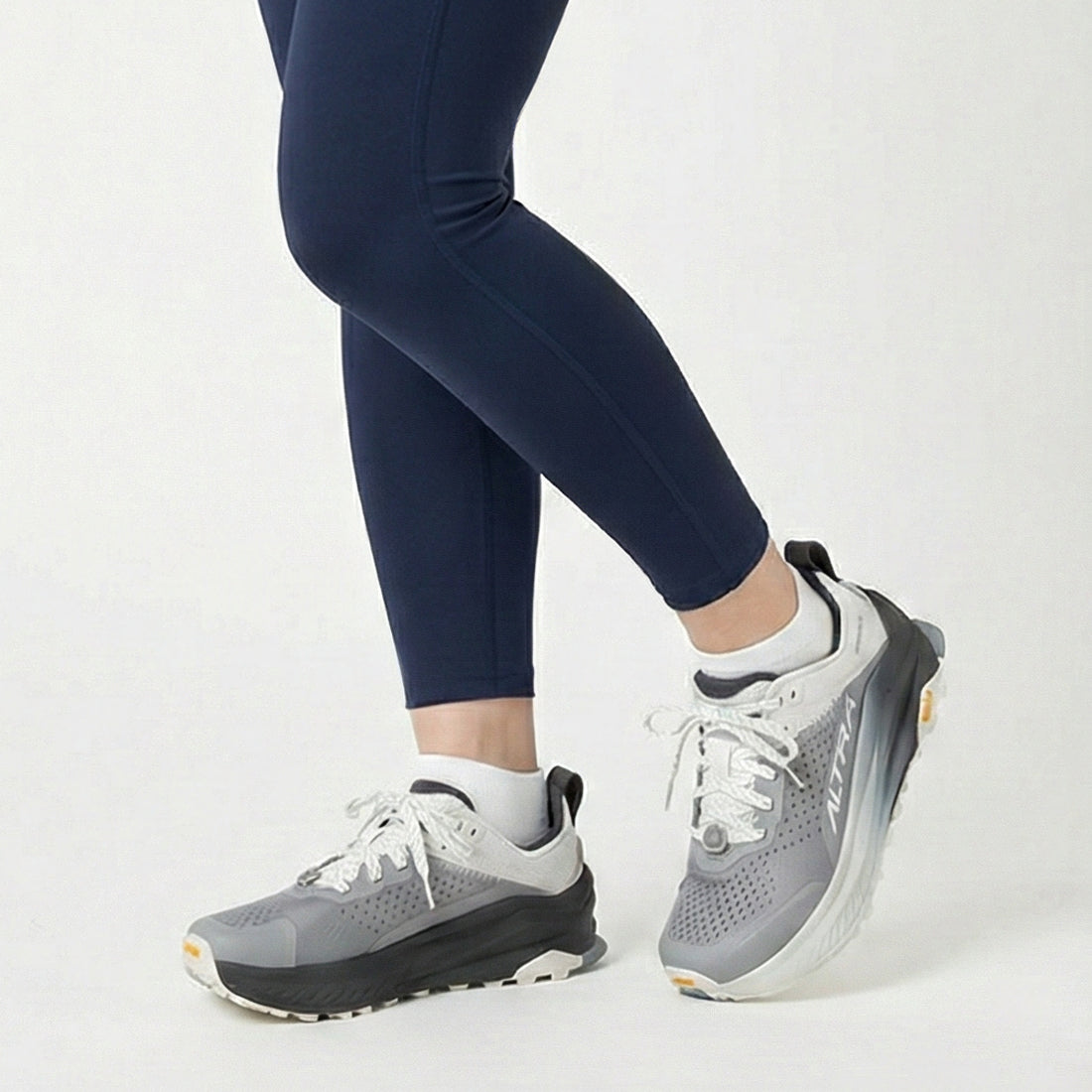 アルトラ ALTRA オリンパス 6 トレイルランニングシューズ （グレー） グレー