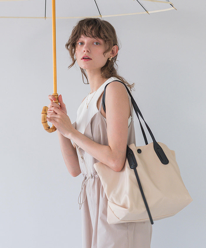Seedless SEA DRESS Water-Repellent Tote Bag