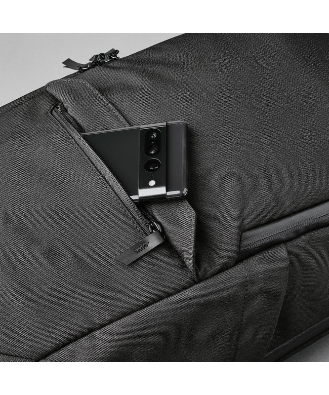 アルパカ ALPAKA 新商品/JALUX/アルパカ/elements backpack pro/エレメンツバックパックプロ/AXOFLUX/16インチPC/26L【elem-bp-p （ブラック） ブラック