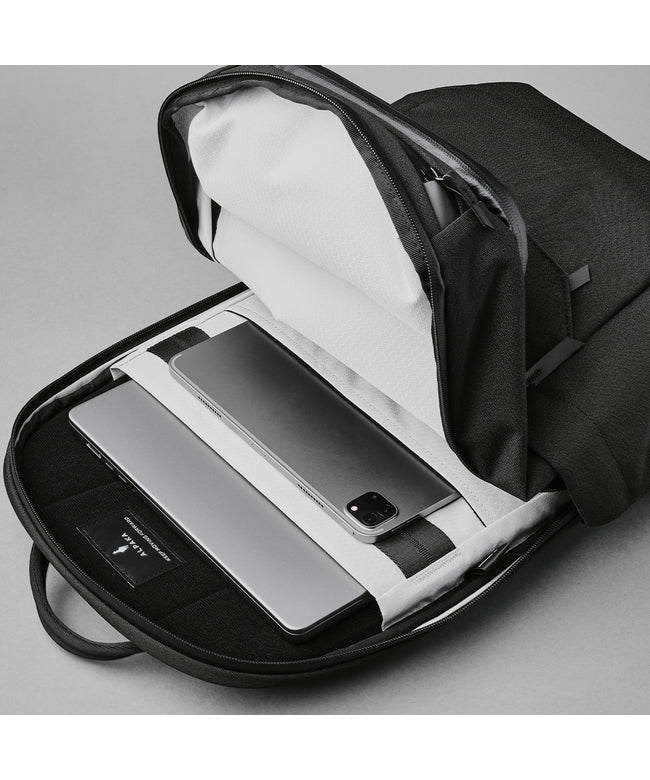 アルパカ ALPAKA 新商品/JALUX/アルパカ/elements backpack pro/エレメンツバックパックプロ/AXOFLUX/16インチPC/26L【elem-bp-p （ブラック） ブラック