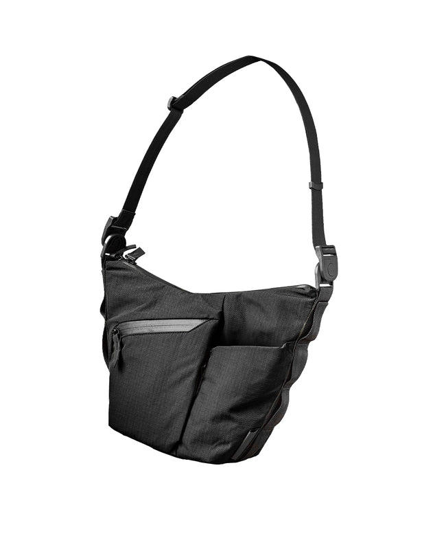アルパカ ALPAKA FLOW SATCHEL /ショルダーバッグ【flow-satchel-2l】 （ブラック） ブラック