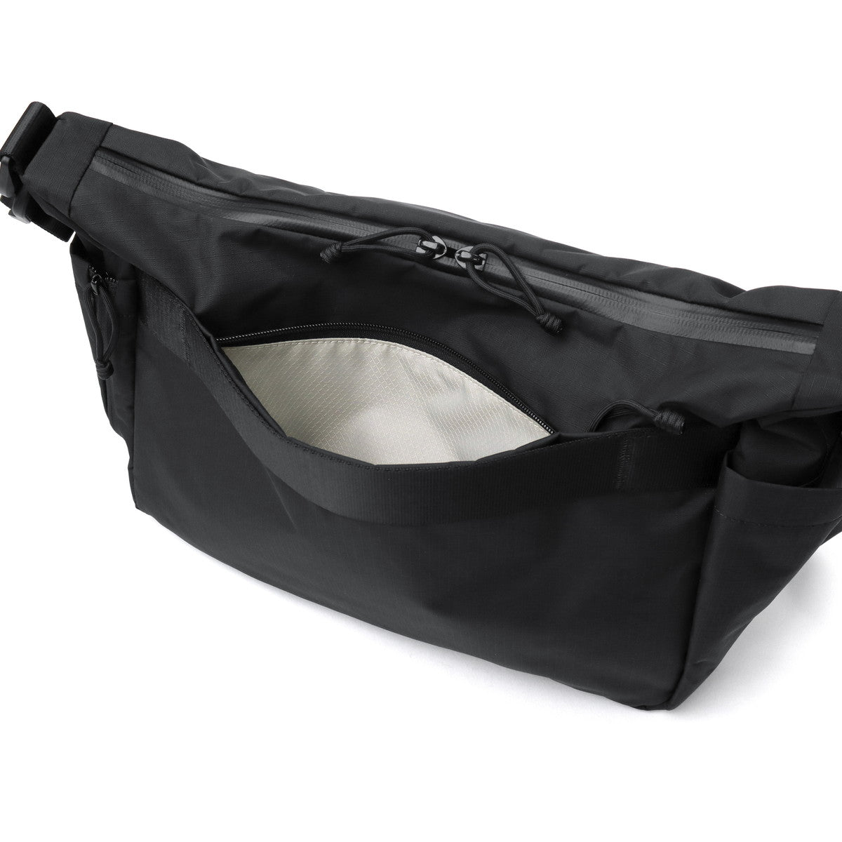 アルパカ ALPAKA ショルダーバッグ ブランド ビジネス ナイロン 丈夫 肩掛け ファスナー 横型 無地 大人 A4 11L FLIGHT SATCHEL 4246 （GREEN） GREEN