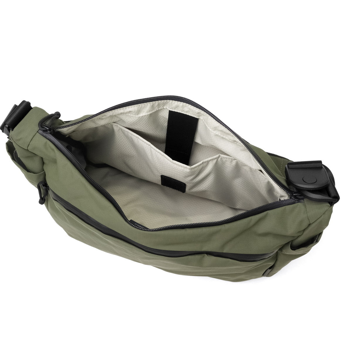 アルパカ ALPAKA ショルダーバッグ ブランド ビジネス ナイロン 丈夫 肩掛け ファスナー 横型 無地 大人 A4 11L FLIGHT SATCHEL 4246 （GREEN） GREEN