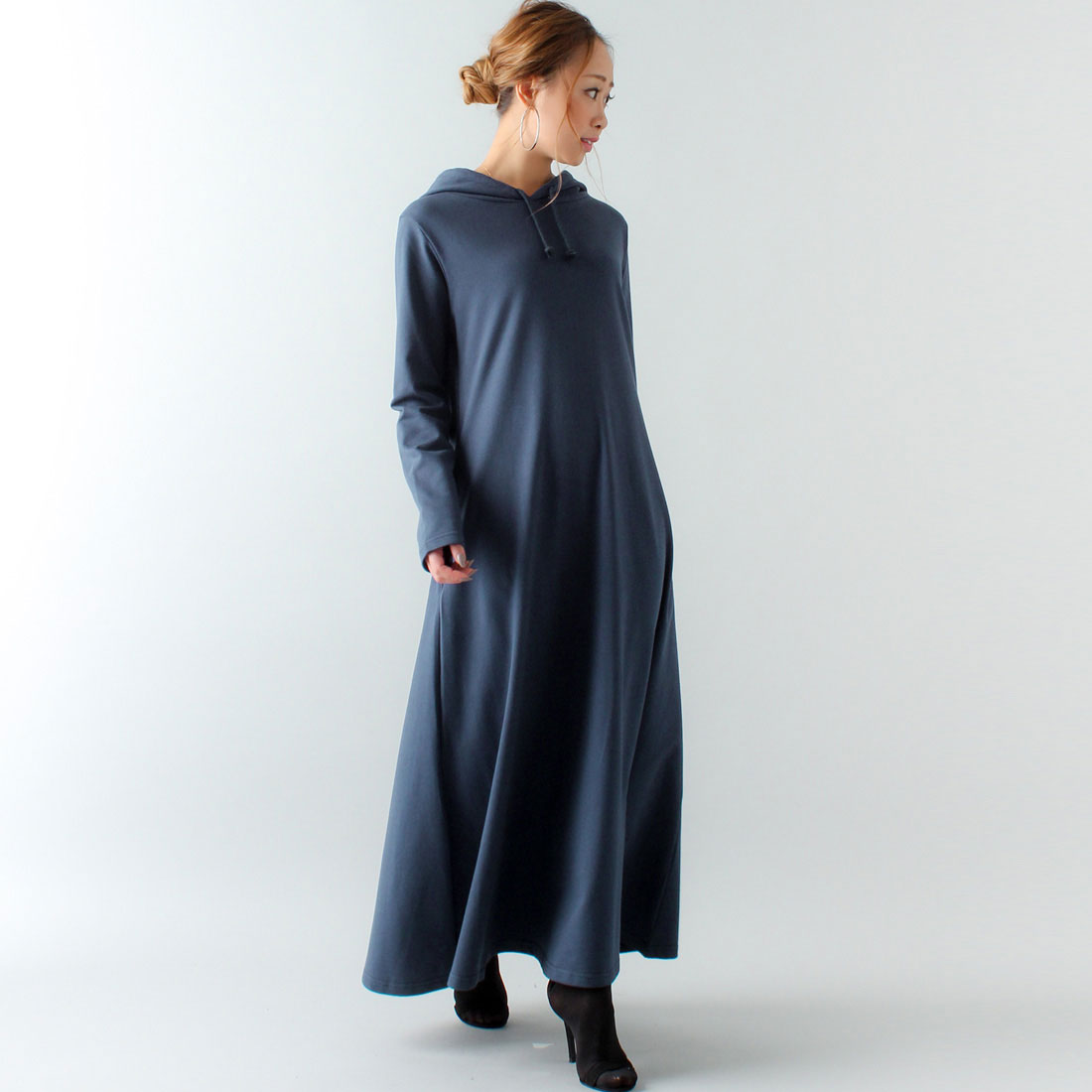 ジュノア JUNOAH Aライン長袖スウェットマキシ丈パーカーワンピース
