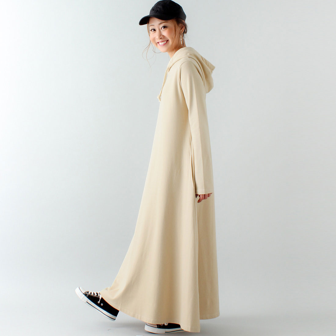 ジュノア JUNOAH Aライン長袖スウェットマキシ丈パーカーワンピース