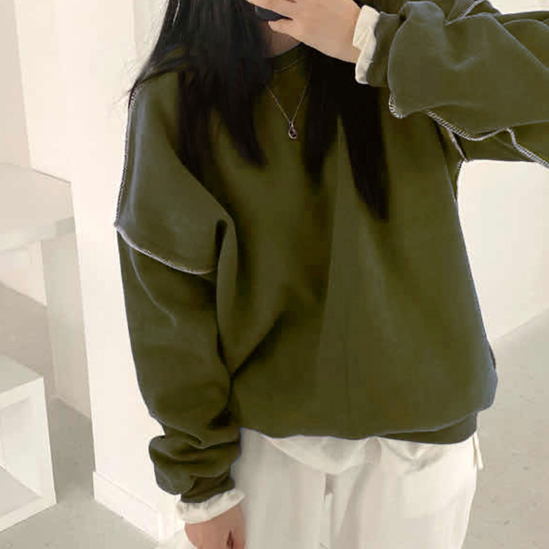 ジュノア JUNOAH ドロップショルダーデザイントレーナー 韓国ファッション 春 夏 秋 韓国 トップス 春服 夏服 トレーナー,グリーン
