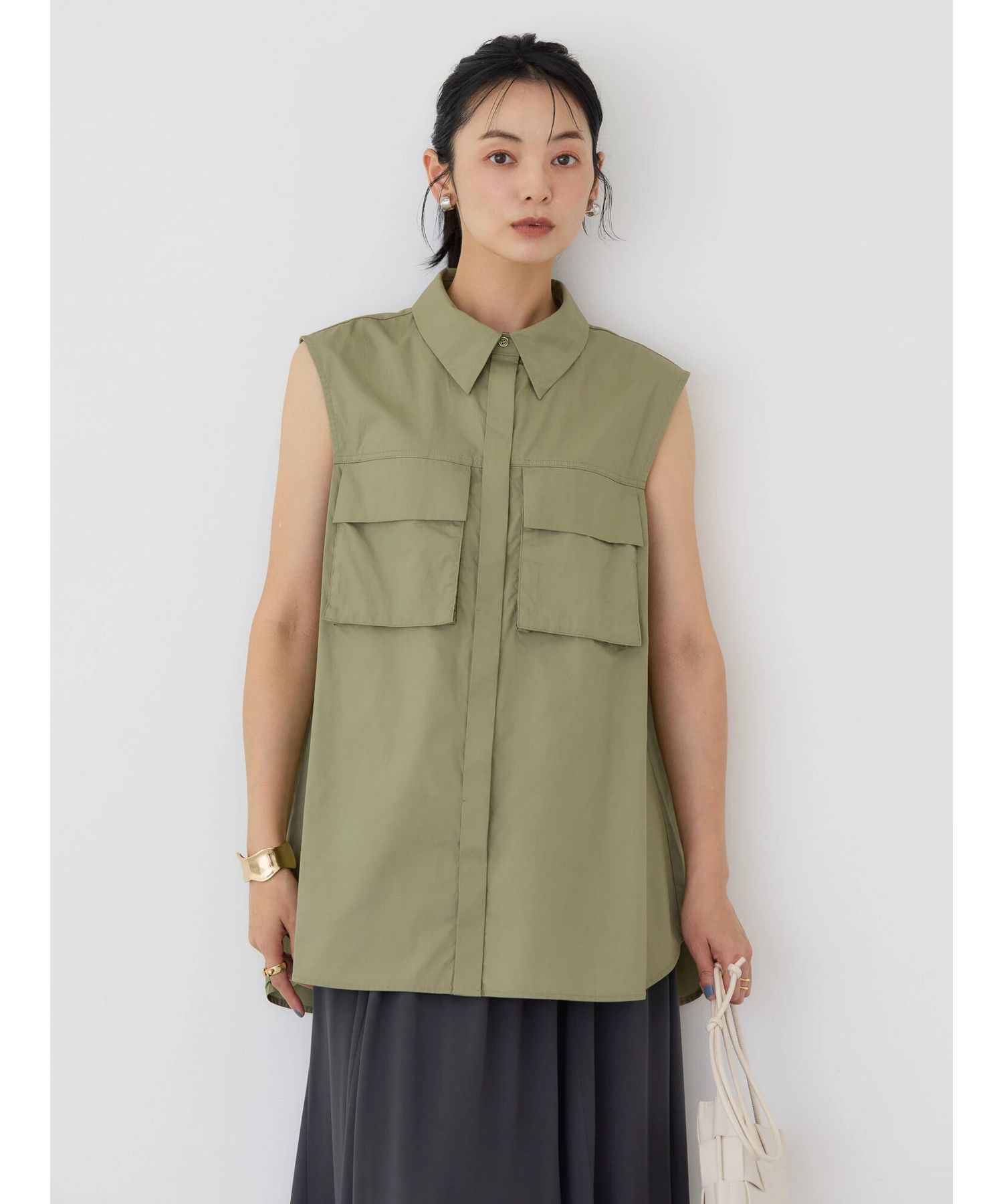 アメリカンホリック AMERICAN HOLIC ノースリーブWポケットシャツ （カーキ） カーキ