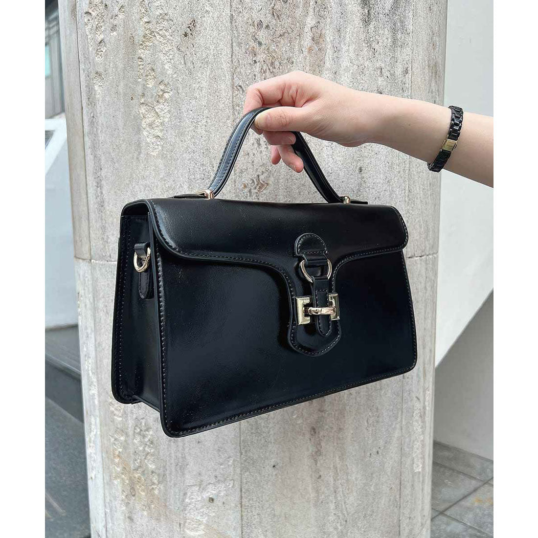 アンアナザーアンジェラス an another angelus 【WEB限定】ベルトフラップハンドバッグ （BLACK） BLACK