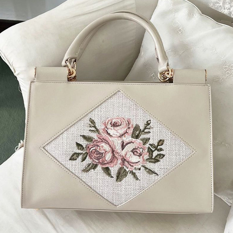 アンアナザーアンジェラス an another angelus 【大人気！】ローズ刺繍トートバッグ （IVORY） IVORY