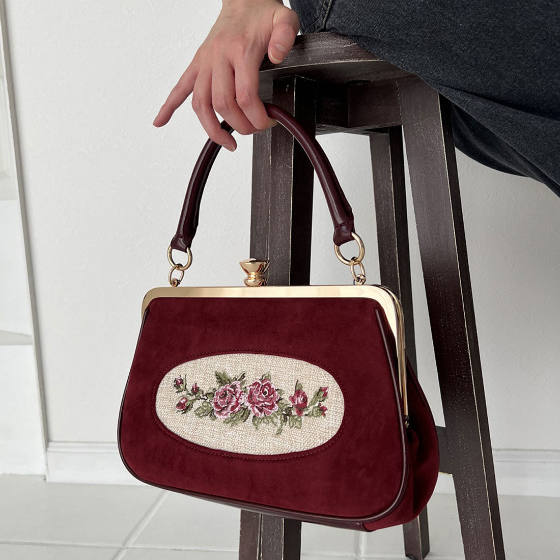 アンアナザーアンジェラス an another angelus フレームローズ刺繍クロップドがま口バッグ （BORDEAUX） BORDEAUX