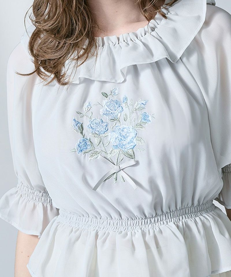 アンアナザーアンジェラス an another angelus ブーケ刺繍オフショルブラウス【洗える】 （BLUE GRAY） BLUE GRAY