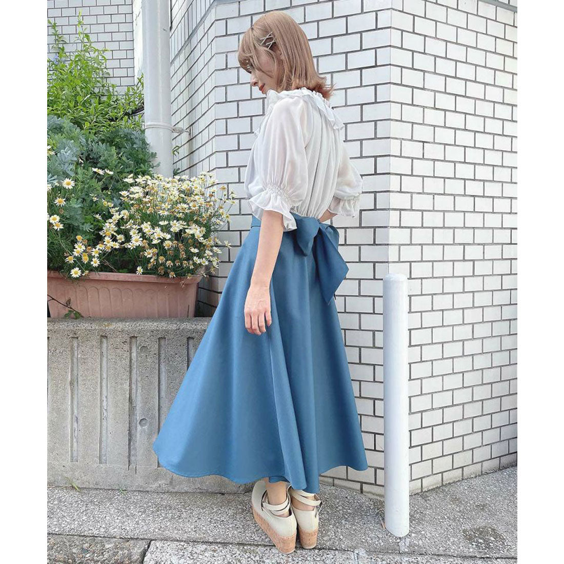 アンアナザーアンジェラス an another angelus ブーケ刺繍オフショルブラウス【洗える】 （BLUE GRAY） BLUE GRAY