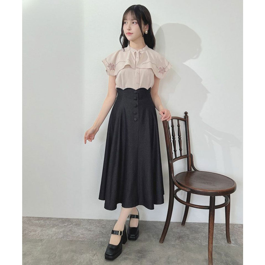 アンアナザーアンジェラス an another angelus 【洗える】スクエアケープ衿ローズ刺繍ブラウス （PINK BEIGE） PINK BEIGE