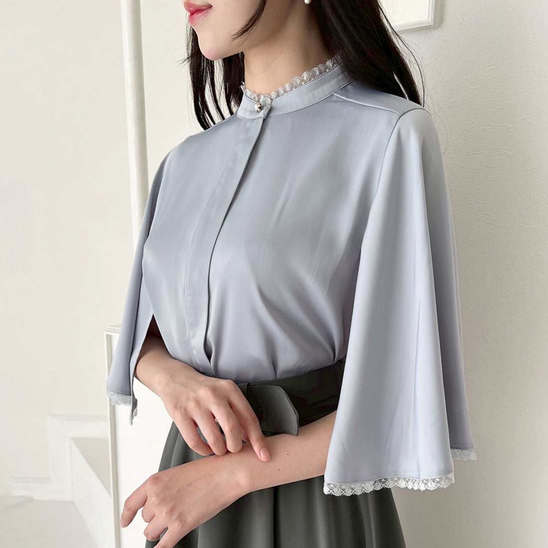 アンアナザーアンジェラス an another angelus レース使いケープスリーブブラウス （BLUE GRAY） BLUE GRAY