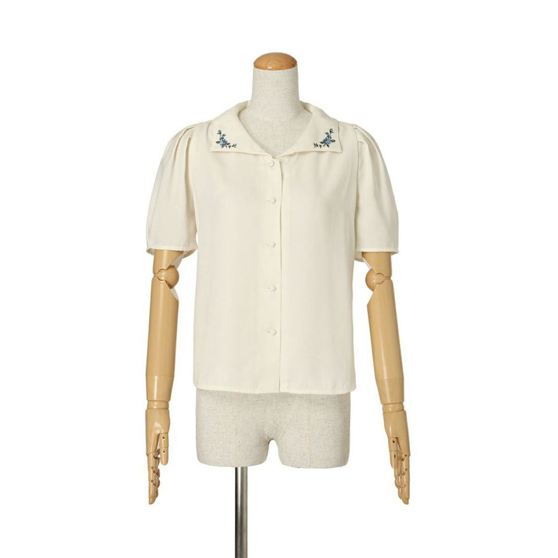 アンアナザーアンジェラス an another angelus 【洗える】プチローズ刺繍入り変形衿ブラウス （IVORY） IVORY
