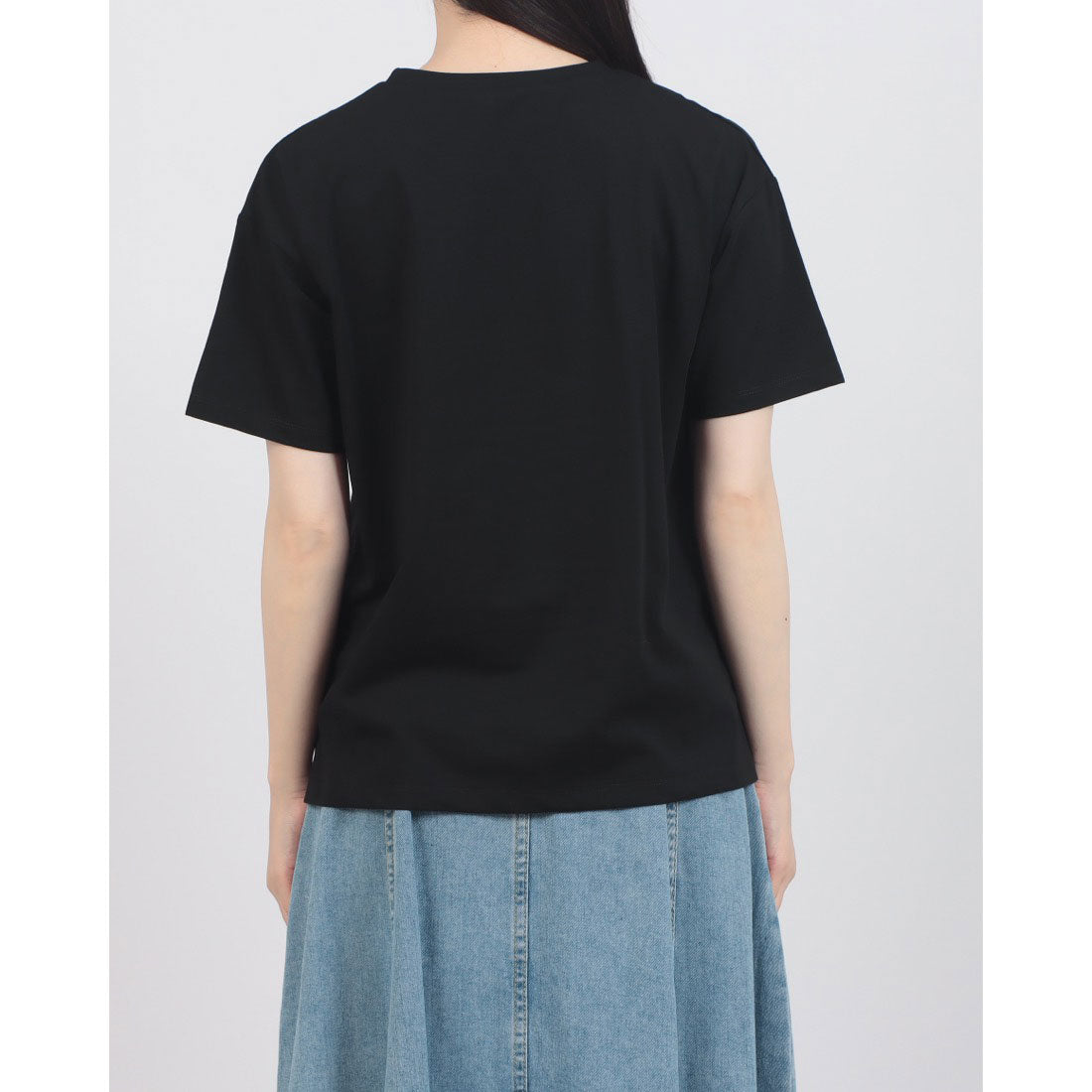アンナニコラ Anna Nicola モデルモチーフ半袖Tシャツ （ブラック） ブラック