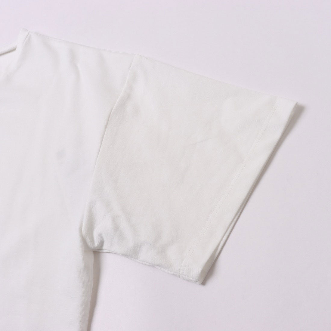 アンナニコラ Anna Nicola モデルモチーフ半袖Tシャツ （ブラック） ブラック