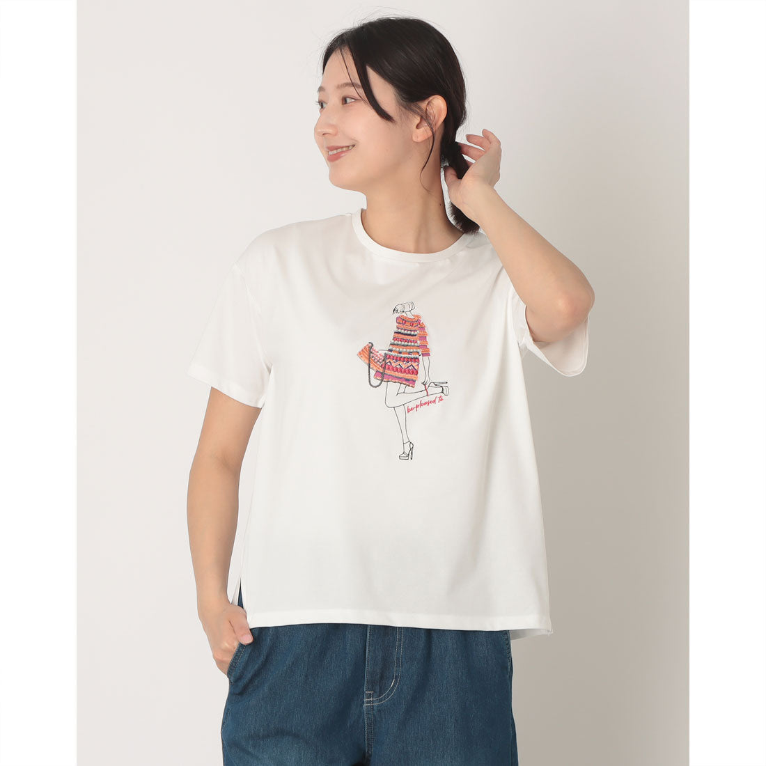 アンナニコラ Anna Nicola モデルモチーフ半袖Tシャツ （オフホワイト） オフホワイト