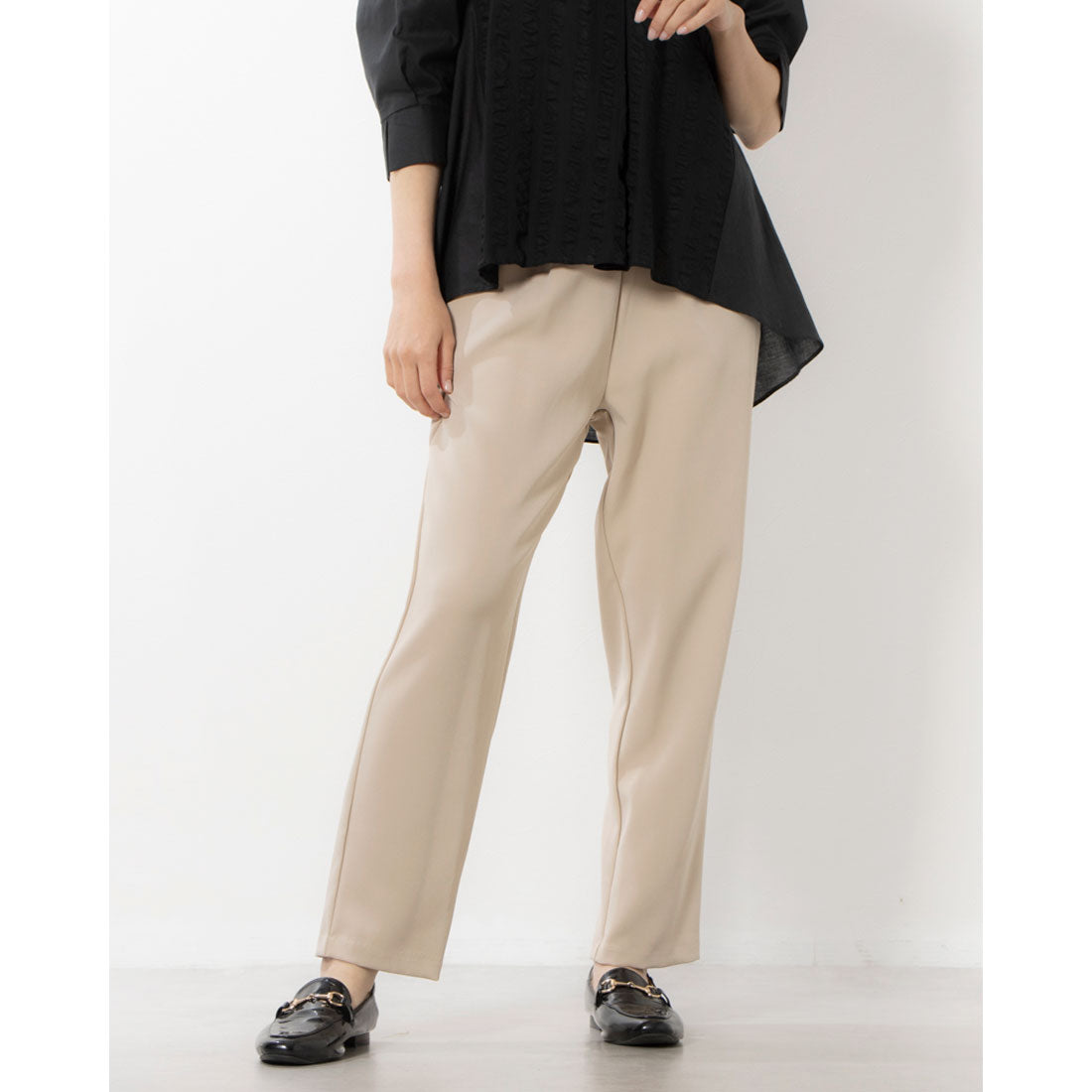 アンナニコラ Anna Nicola 楽チンテーパードパンツ,グレージュ