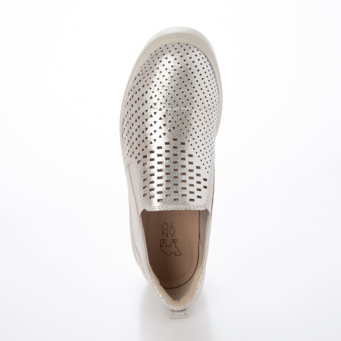 ANYO Thick-soled Punching Slip-on