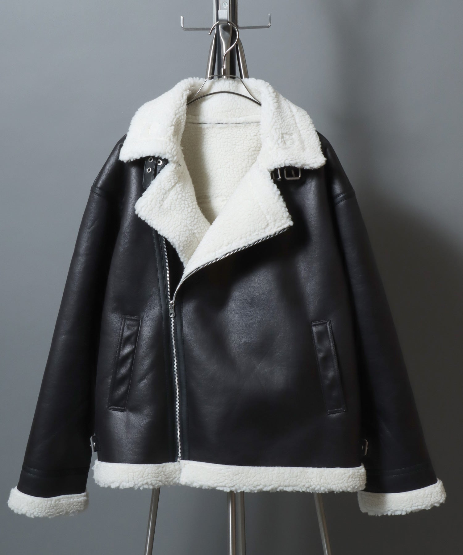 アンパス ANPAS shearling biker jacket/ フェイクムートン 裏ボア ダブルライダース ジャケット メンズ レディース アウター （ブラック系その他） ブラック系その他