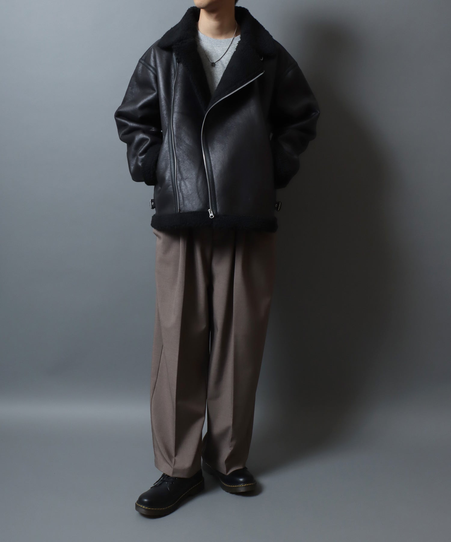 アンパス ANPAS shearling biker jacket/ フェイクムートン 裏ボア ダブルライダース ジャケット メンズ レディース アウター （ブラック系その他） ブラック系その他