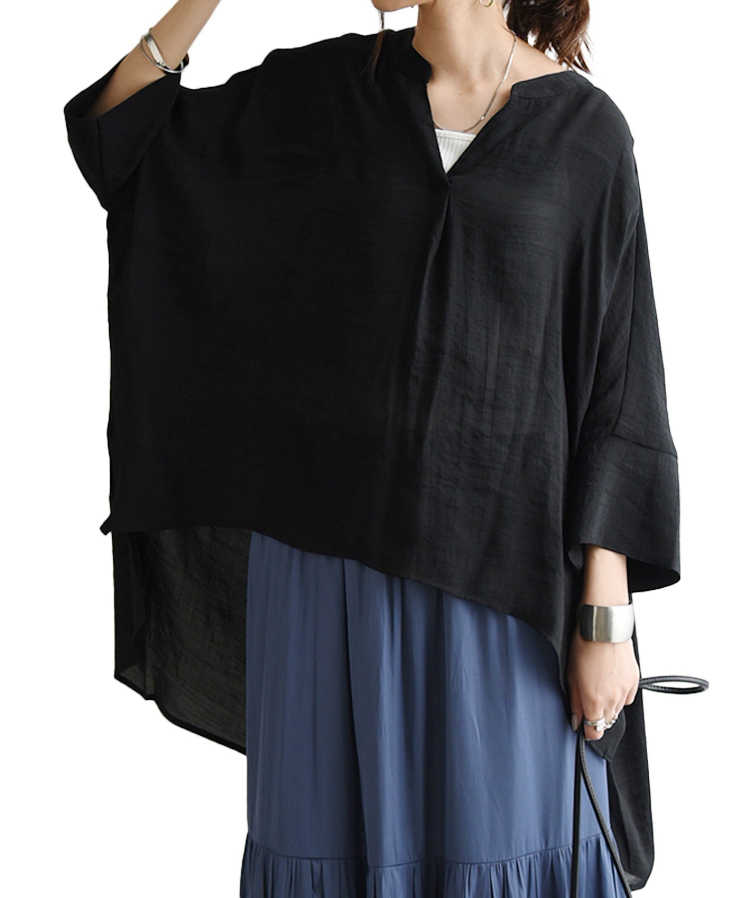 アンドイット and it_ 接触冷感スラブバックロングシャツ シャツ レディース 春夏 トップス ひんやり 涼しい 涼感 ゆったり 楽ちん ラフ カジュアル 七分袖 ヒップカバー 体型カバ （ブラック） ブラック