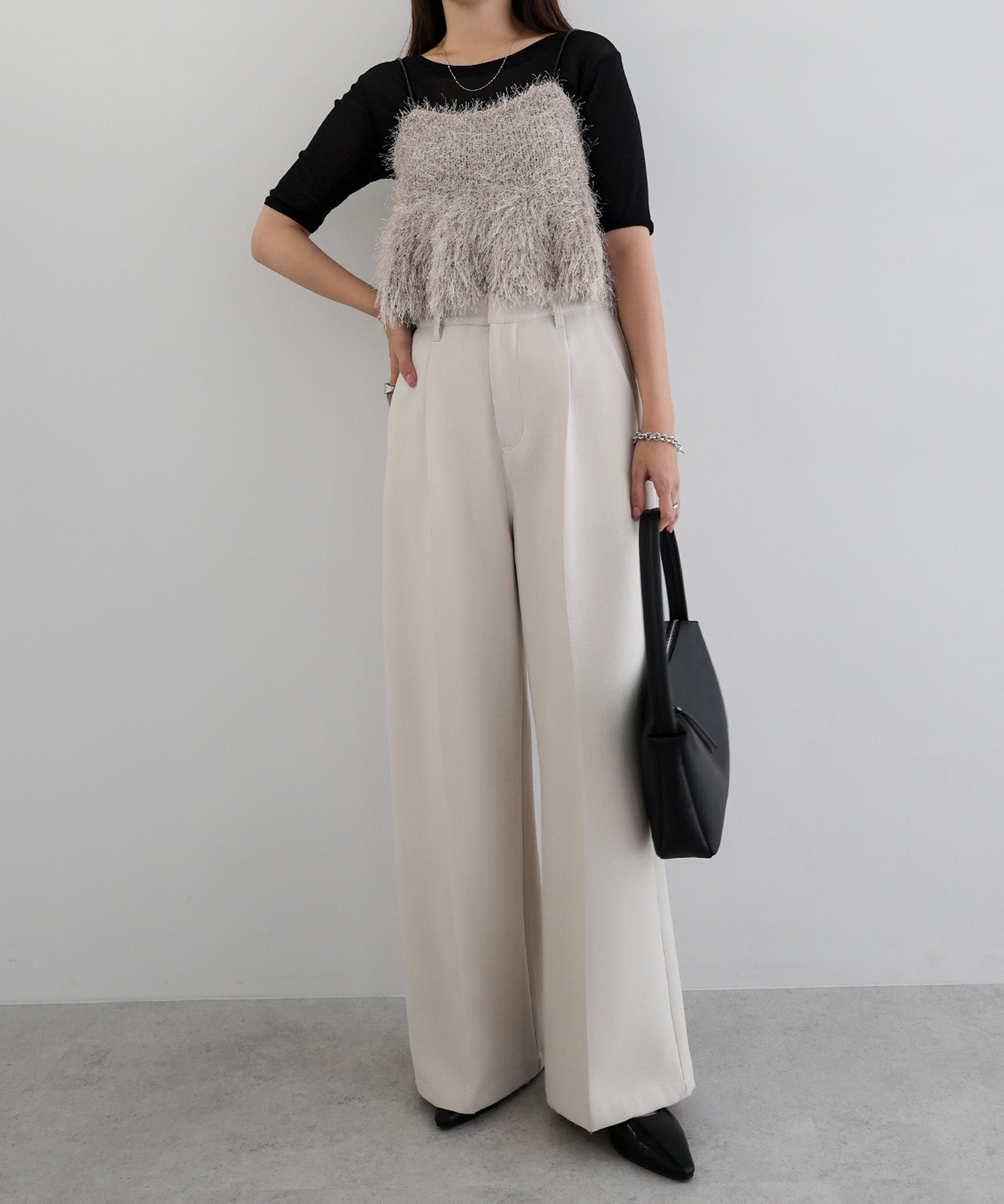 アンドミー andme フェザー ペプラム ニット ビスチェ （グレージュ） グレージュ