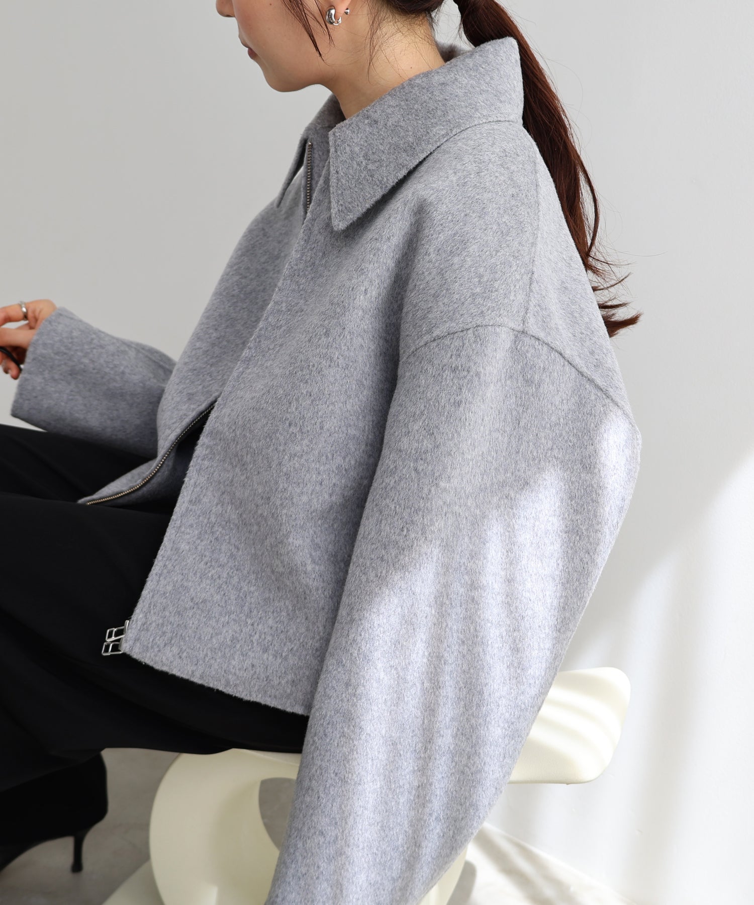 アンドミー andme リバー ジップ ショート コート