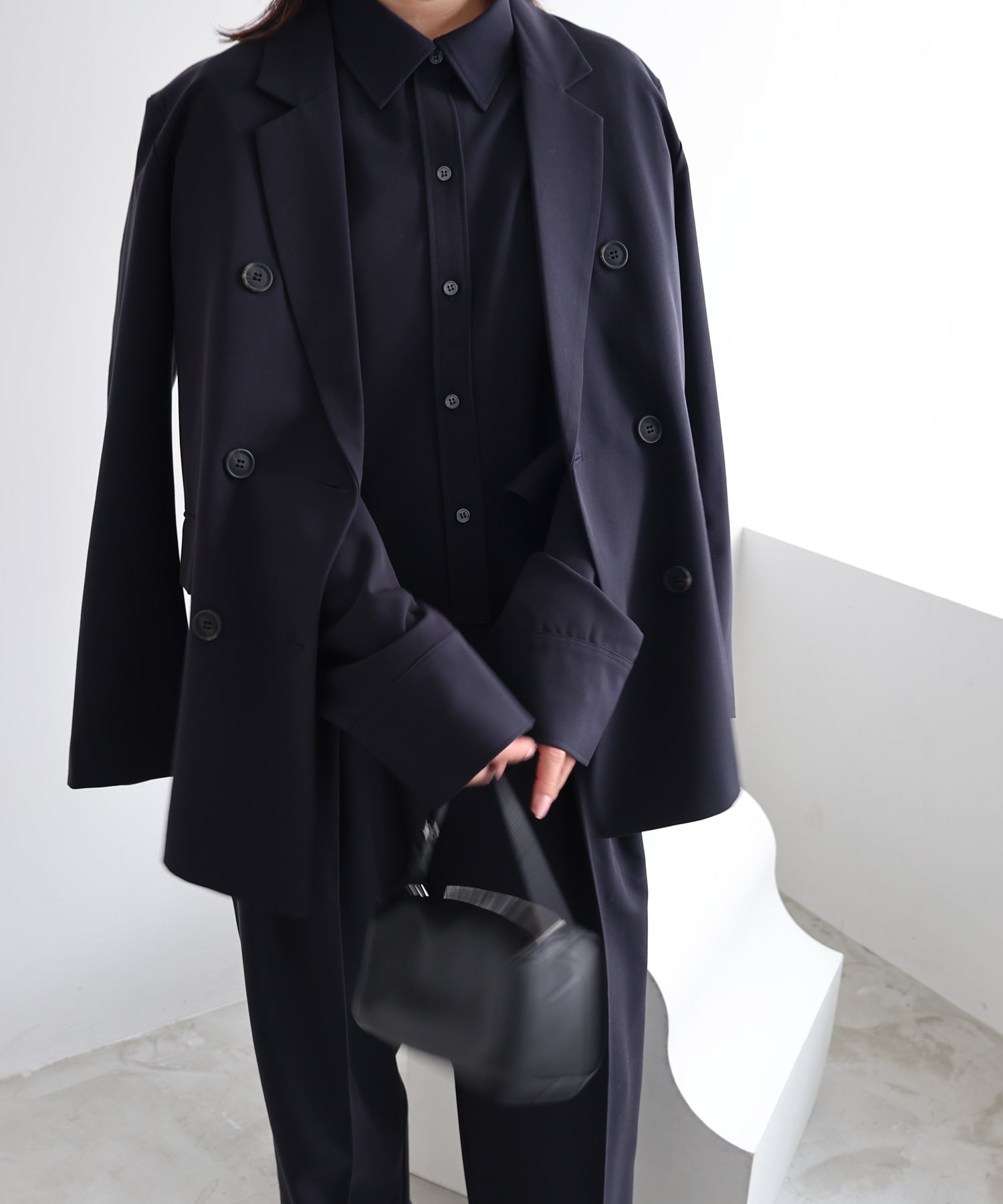 アンドミー andme TRストレッチ ショート シャツ ジャケット （ネイビー） ネイビー