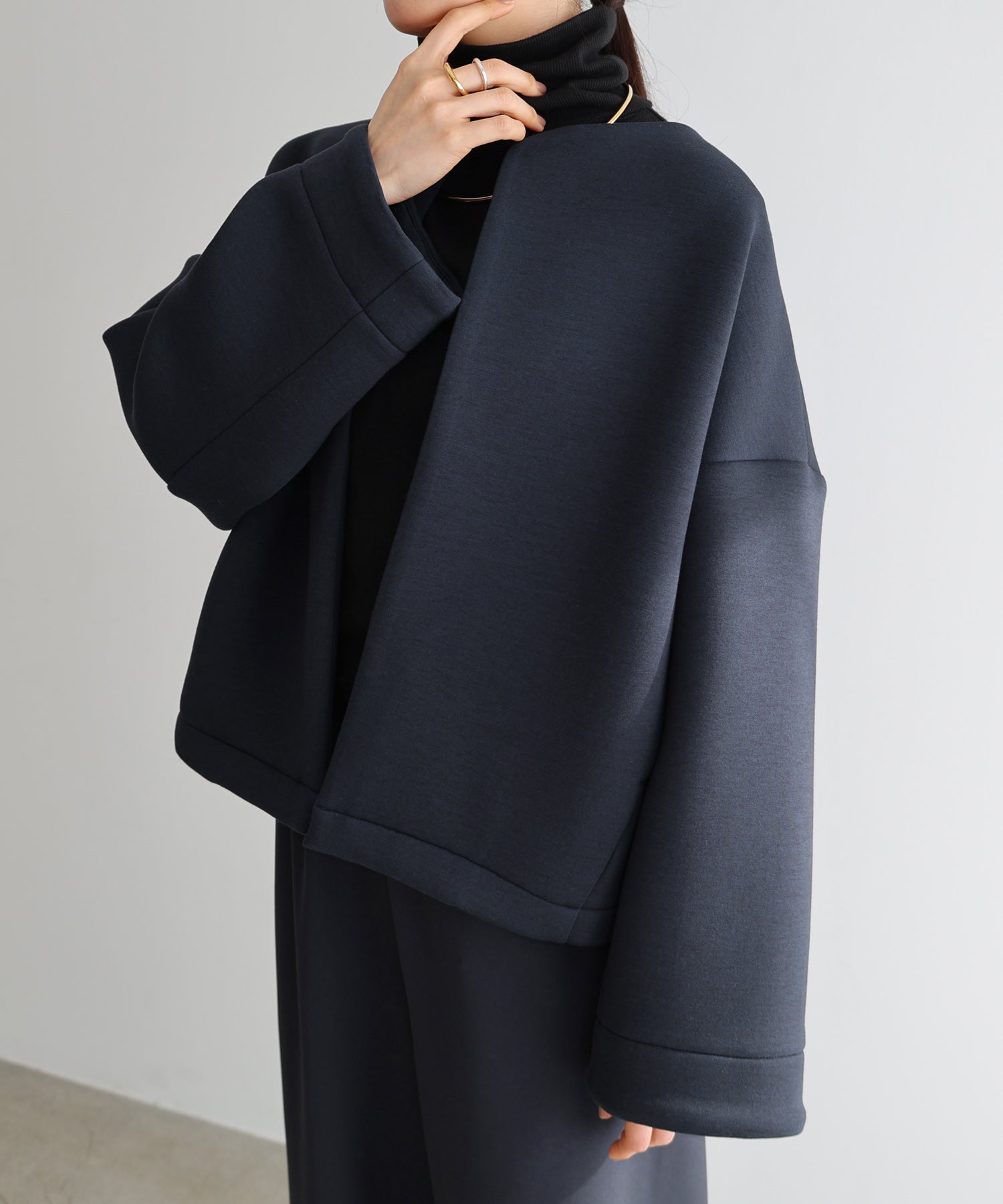 アンドミー andme ダンボール ショート ジャケット