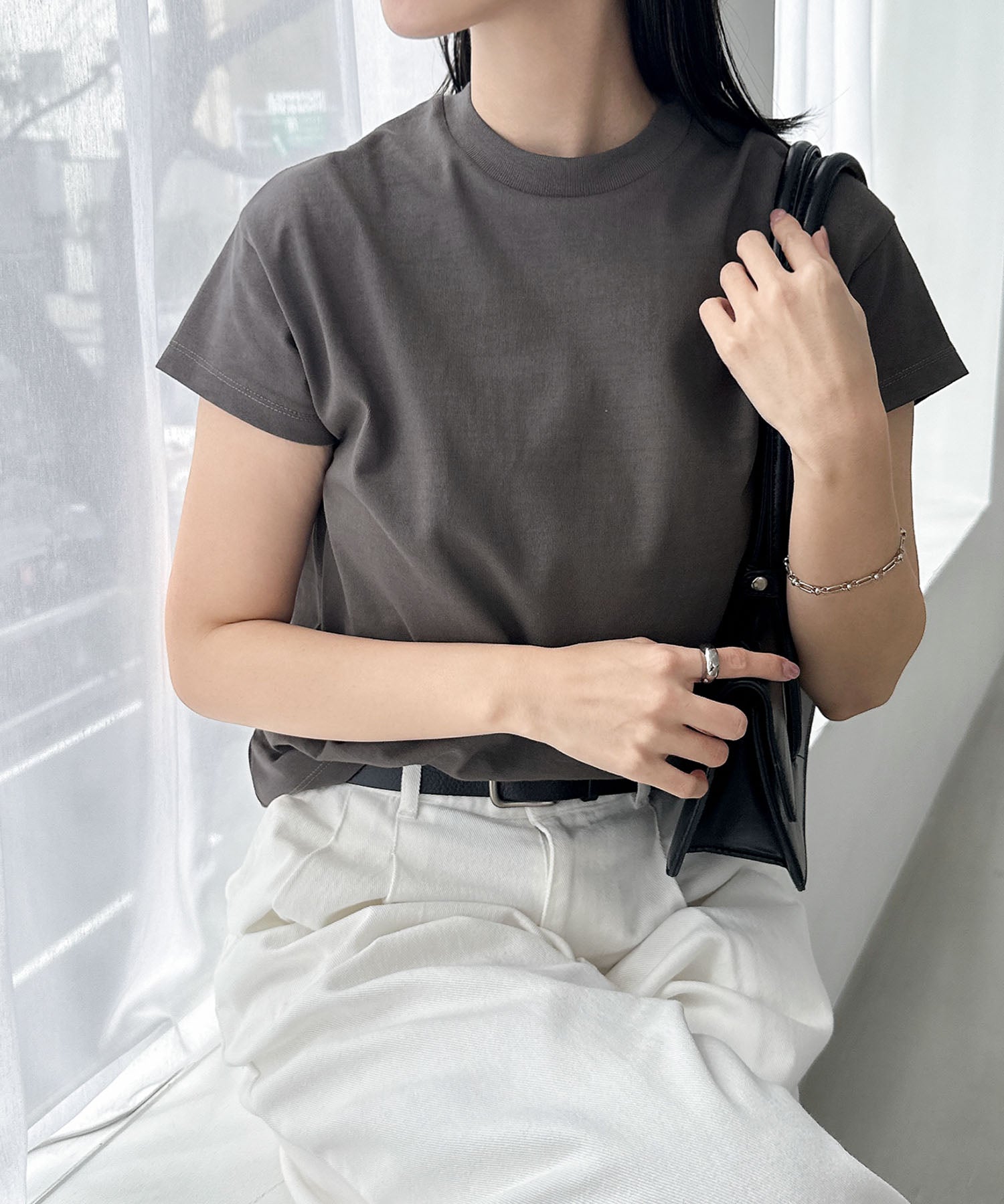 アンドミー andme 汗染み防止 コンパクト フレンチスリーブ Tシャツ （チャコールグレー） チャコールグレー