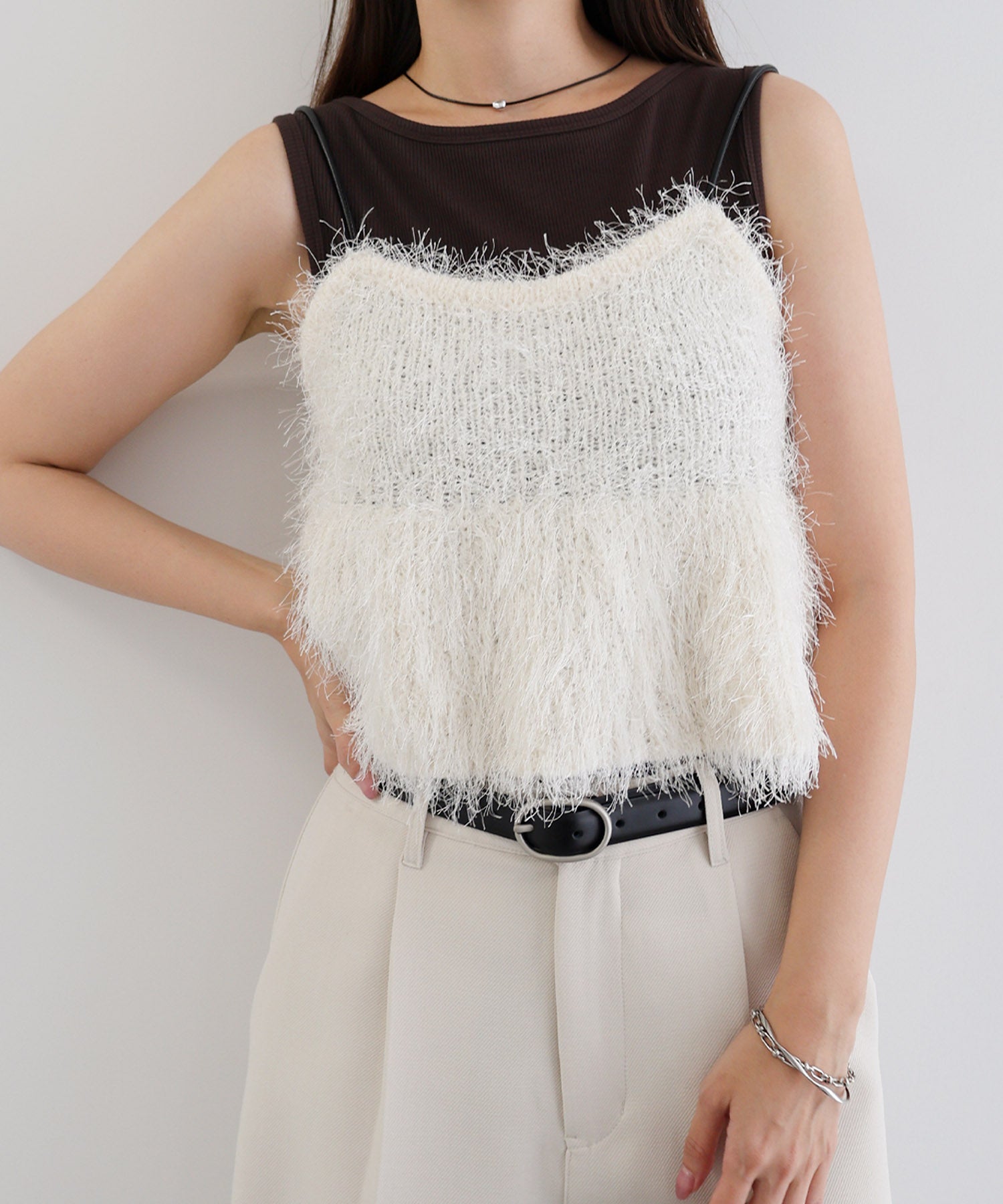 アンドミー andme フェザー ペプラム ニット ビスチェ （アイボリー） アイボリー