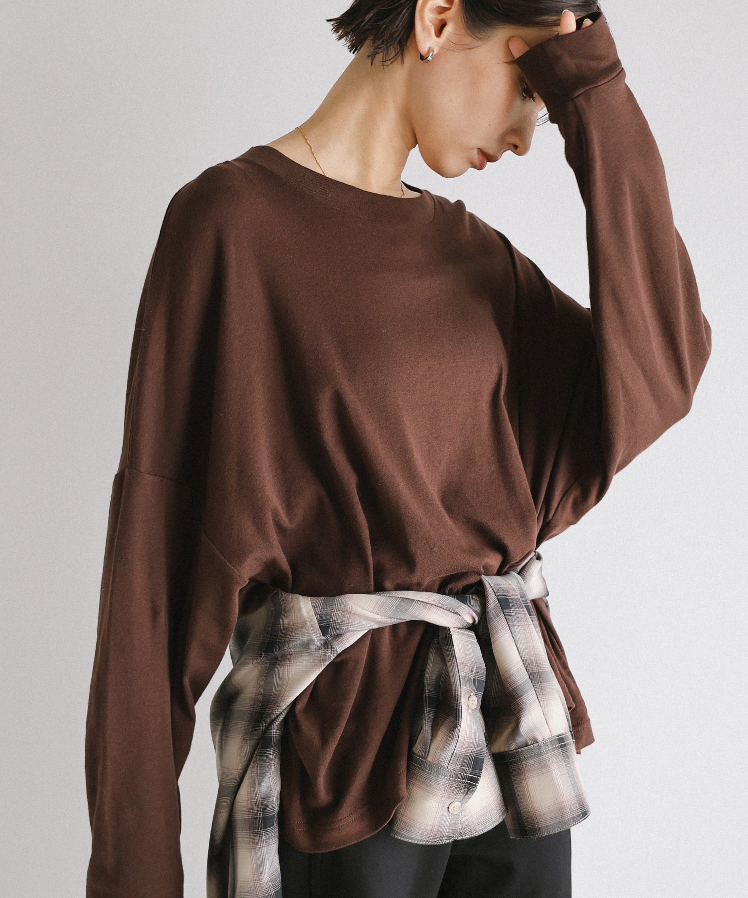アンドミー andme ソフトフライス 長袖 Tシャツ 《ミドル丈/ロング丈 》 （チョコレートブラウン） チョコレートブラウン
