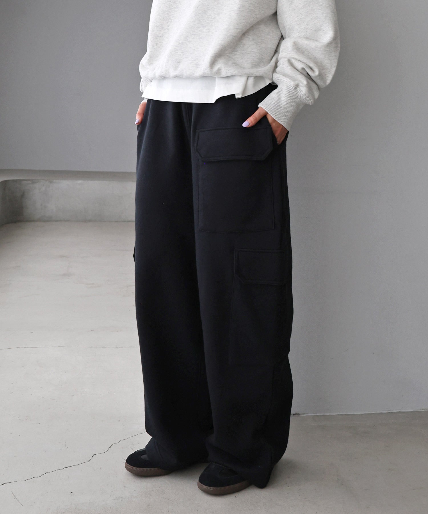 アンドミー andme スウェット カーゴ パンツ （ブラック） ブラック