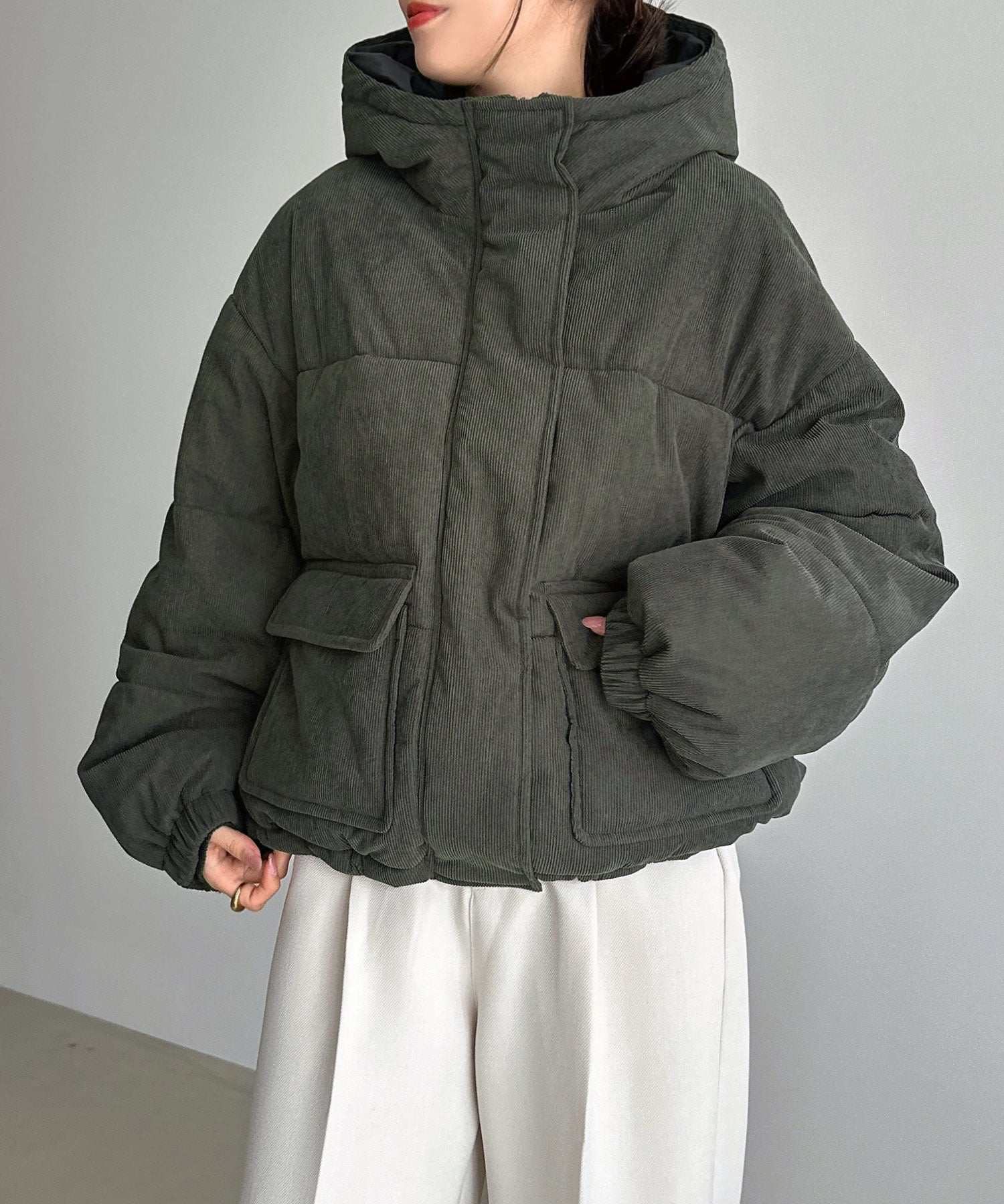 アンドミー andme 細コーデュロイ 中綿 ダウン ジャケット （チャコールグレー） チャコールグレー