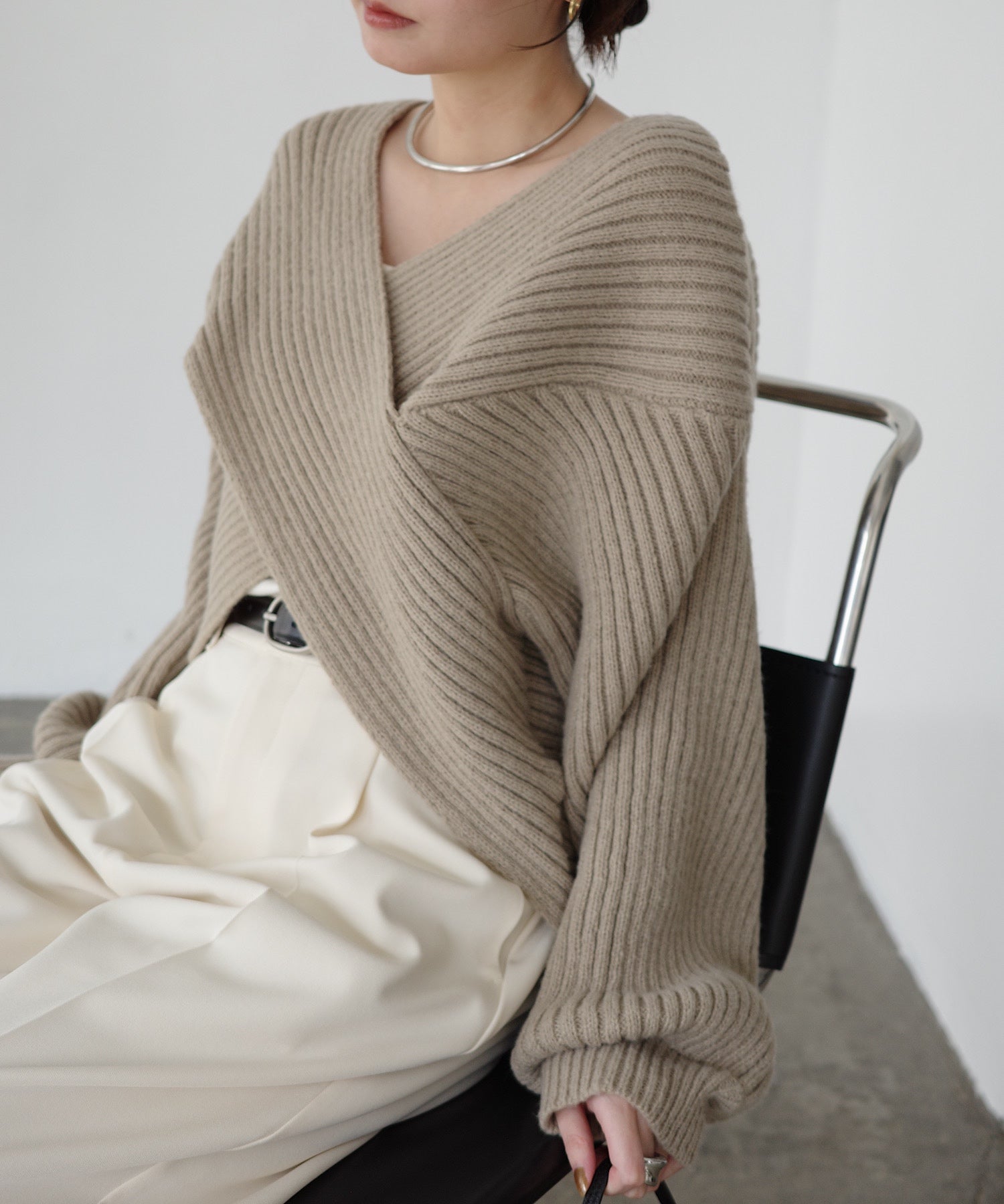 アンドミー andme クロスデザイン 2way リブ ニット トップス （グレージュ） グレージュ