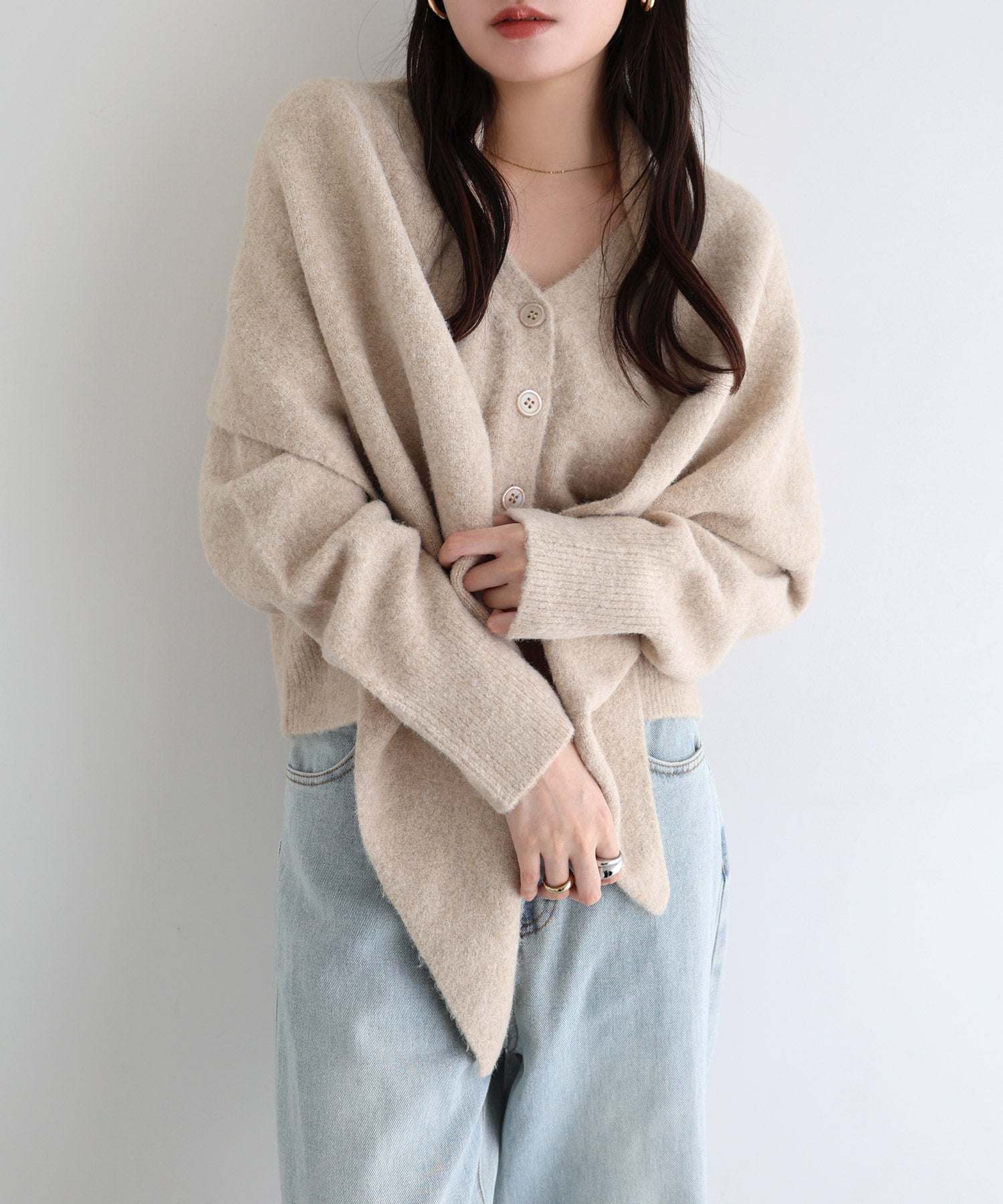 アンドミー andme 同色 ストール付き リボン 刺繍 ニット カーディガン （ベージュ） ベージュ