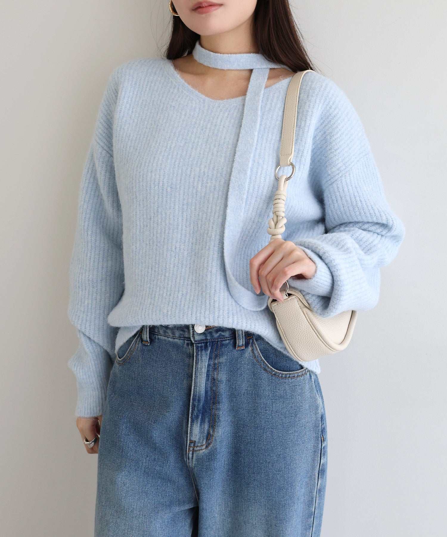 アンドミー andme 同色 マフラー付き ニット トップス （ブルー） ブルー